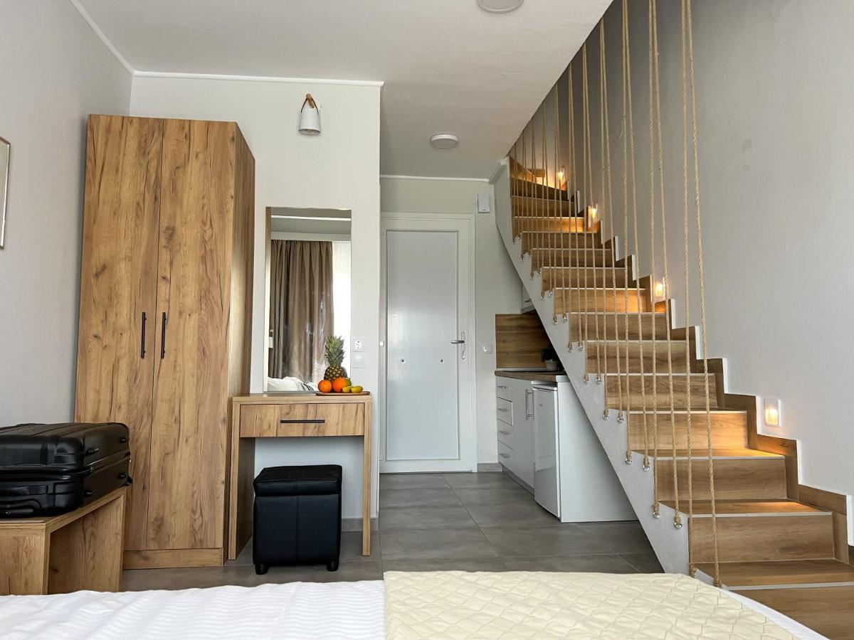 Sithon Diamond Suites Nikíti Kültér fotó
