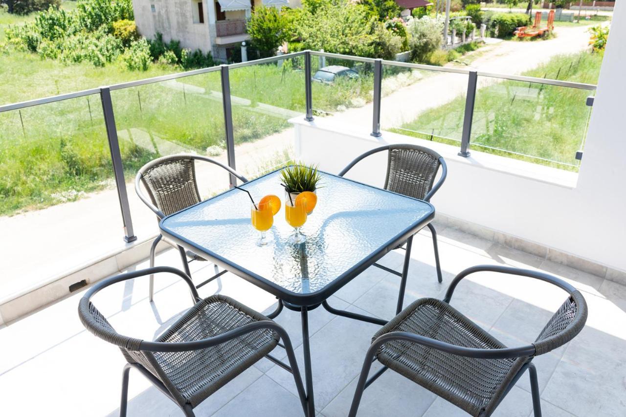Sithon Diamond Suites Nikíti Kültér fotó
