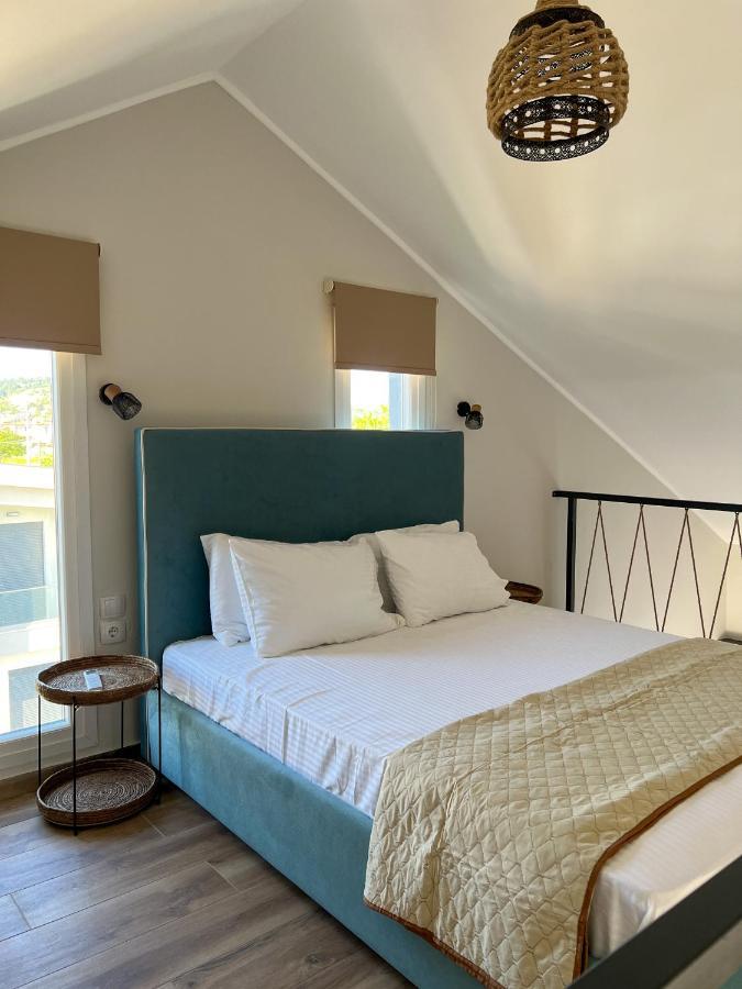 Sithon Diamond Suites Nikíti Kültér fotó