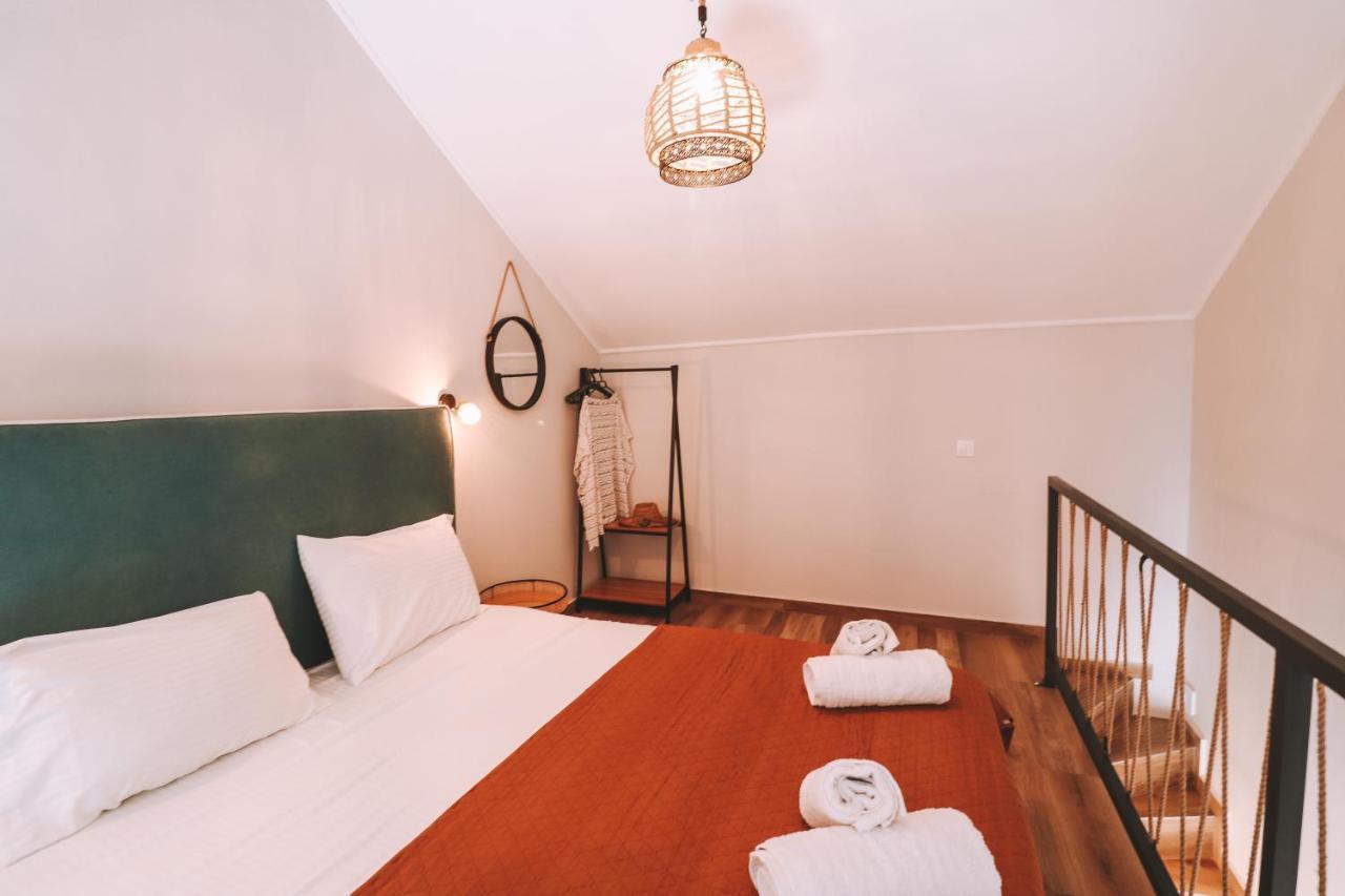 Sithon Diamond Suites Nikíti Kültér fotó