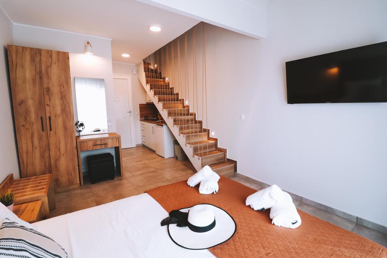 Sithon Diamond Suites Nikíti Kültér fotó