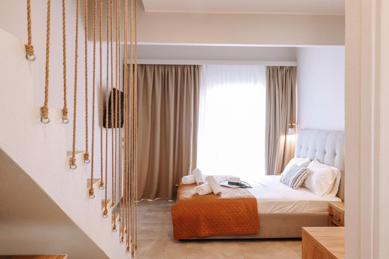 Sithon Diamond Suites Nikíti Kültér fotó
