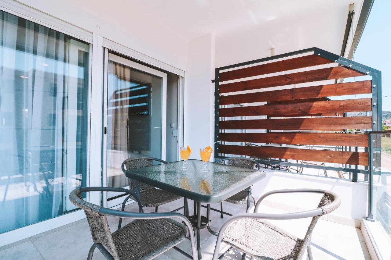 Sithon Diamond Suites Nikíti Kültér fotó